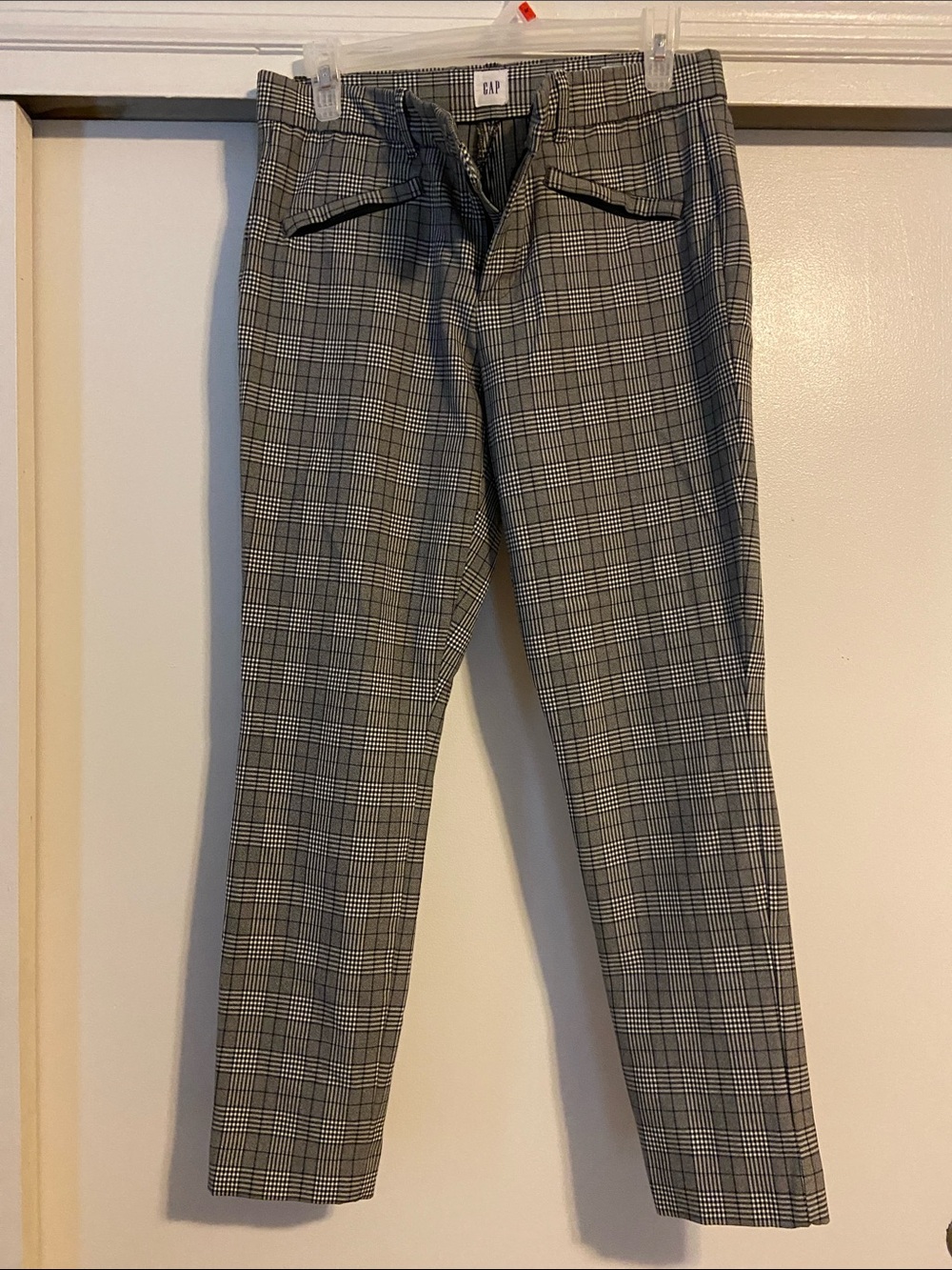 GAP Women’s Gray/BlackWhite Pants  8
